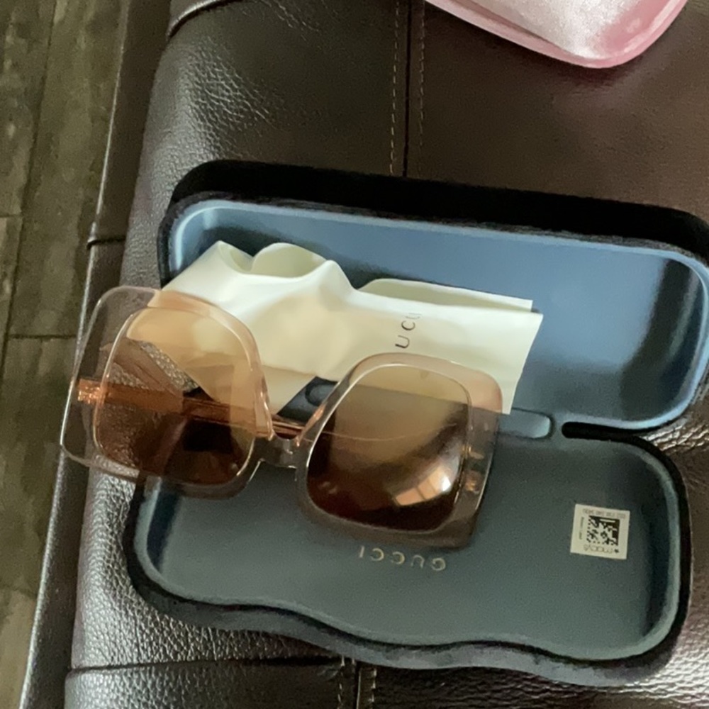 Gucci sunglasses